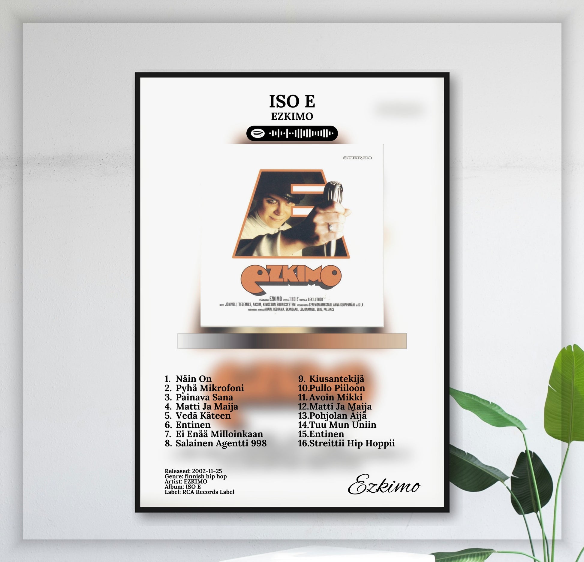 Iso E - Wall Mockup